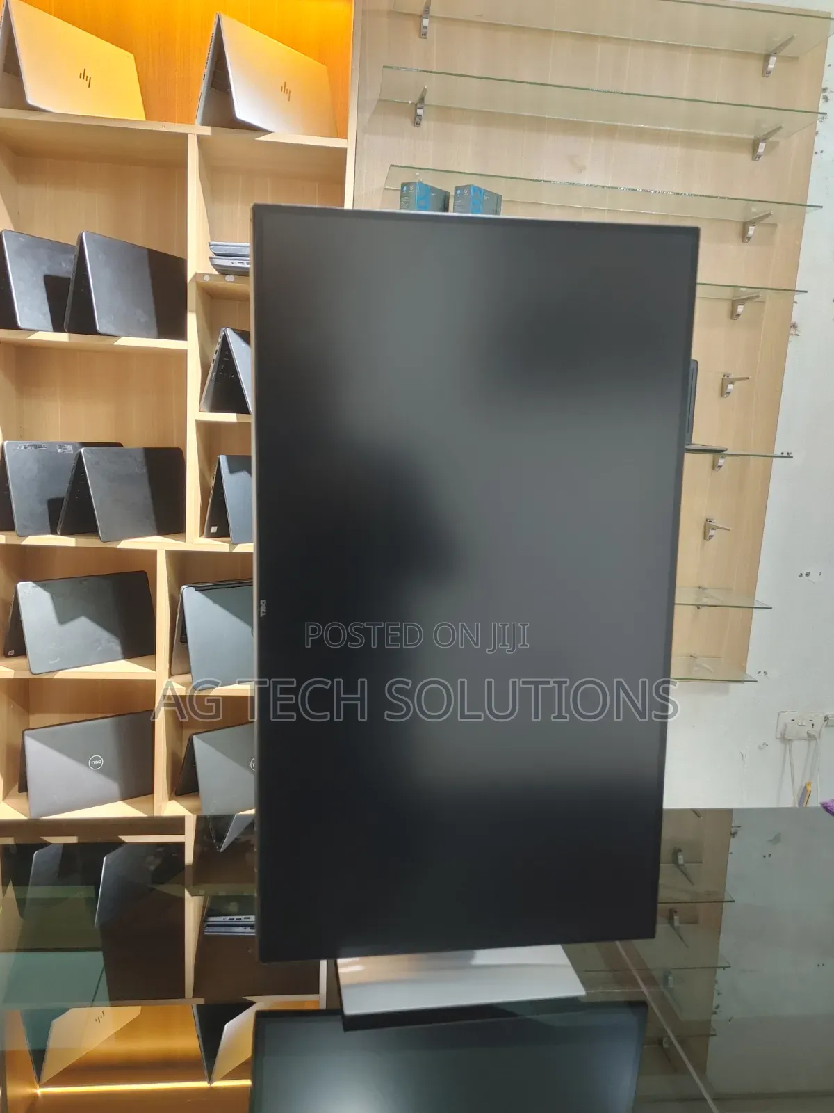 Dell Ultra Sharp 27" Edgeless Monitor