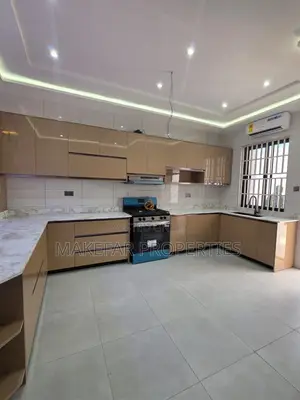 4bdrm House in East Legon for sale