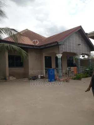 3bdrm House in Kasoa Ofankor, New Market for sale
