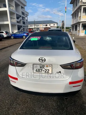 Toyota Yaris iA 1.5 FWD 2017 White
