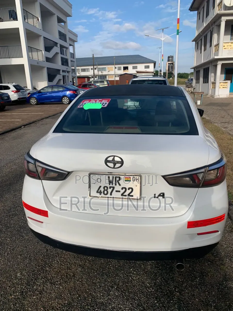 Toyota Yaris iA 1.5 FWD 2017 White