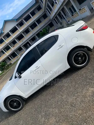 Toyota Yaris iA 1.5 FWD 2017 White