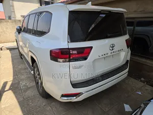New Toyota Land Cruiser 2025 White