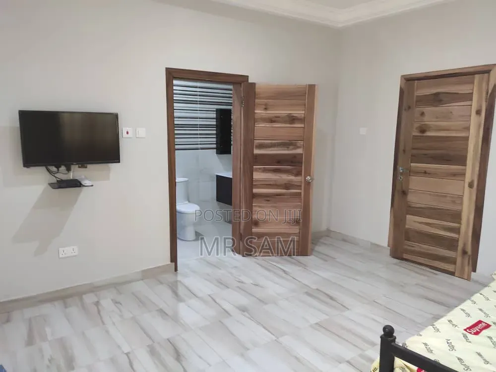 4bdrm House in Tuba Road Side, Ga South Municipal for rent