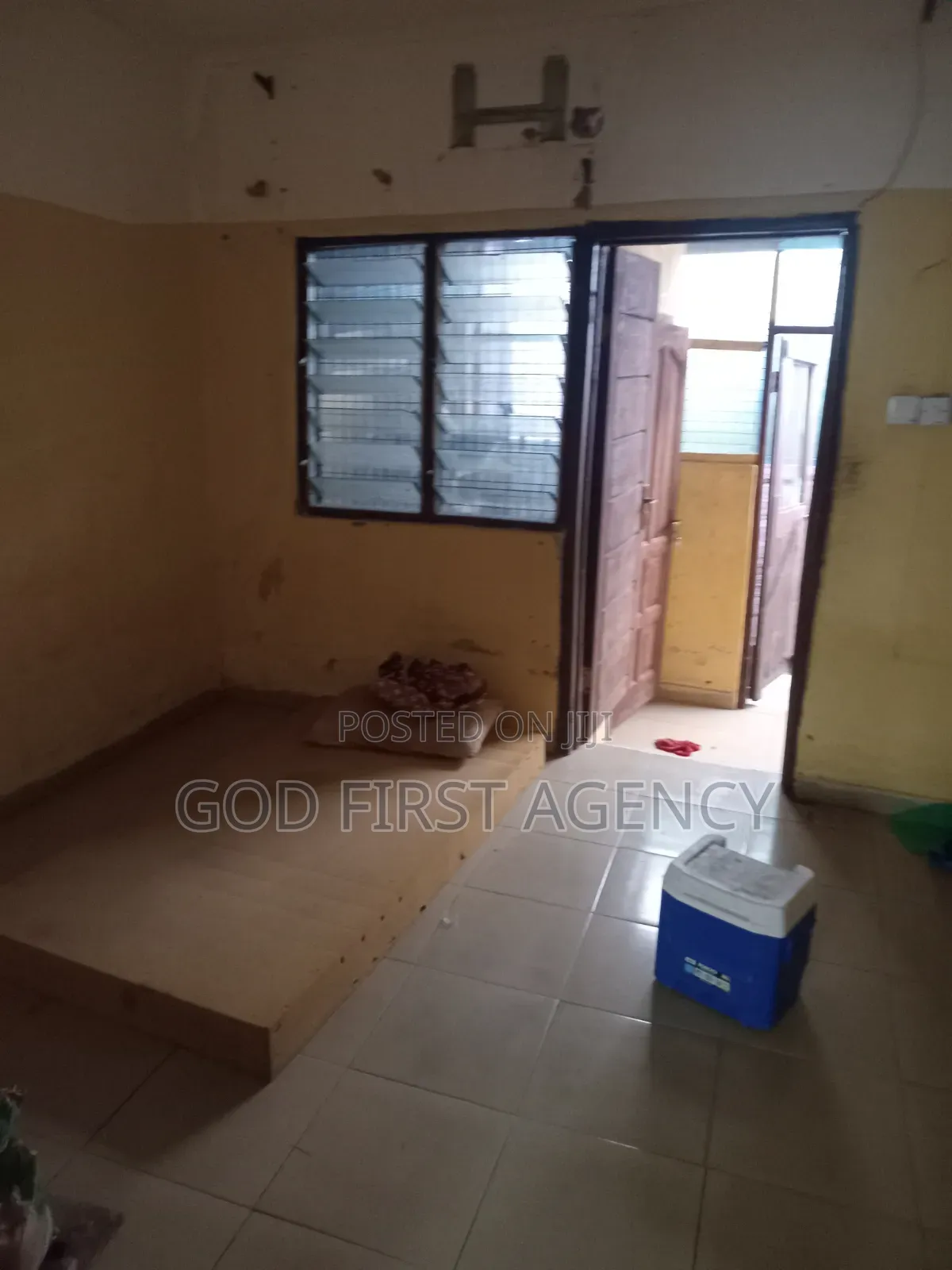 2bdrm Apartment in Tabora, Nyanmekye for rent