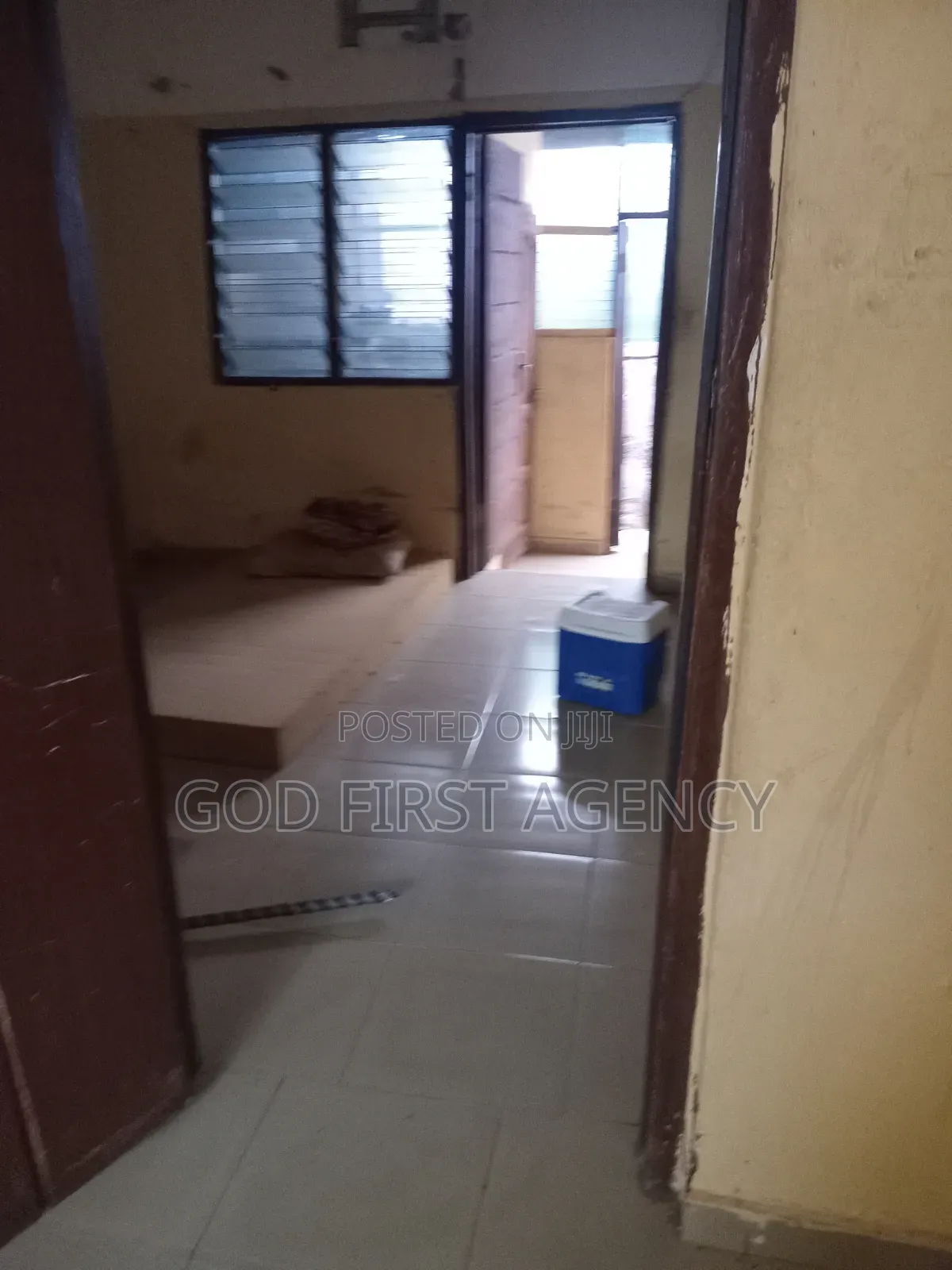 2bdrm Apartment in Tabora, Nyanmekye for rent