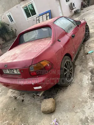 Honda CR-X 1997 Red