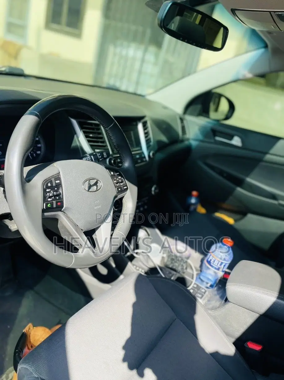 Hyundai Tucson 2017 Gray