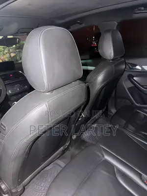 Audi Q3 2013 Black