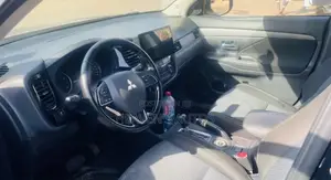 Mitsubishi Outlander 2016 Black