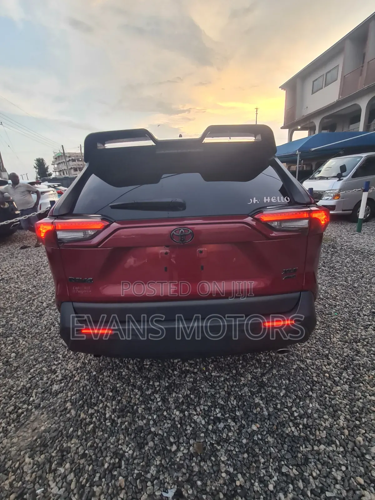 Toyota RAV4 XLE Premium AWD 2020 Red