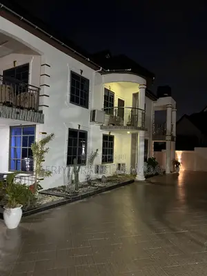 3bdrm Apartment in 4000 A Month, Kumasi Metropolitan for rent