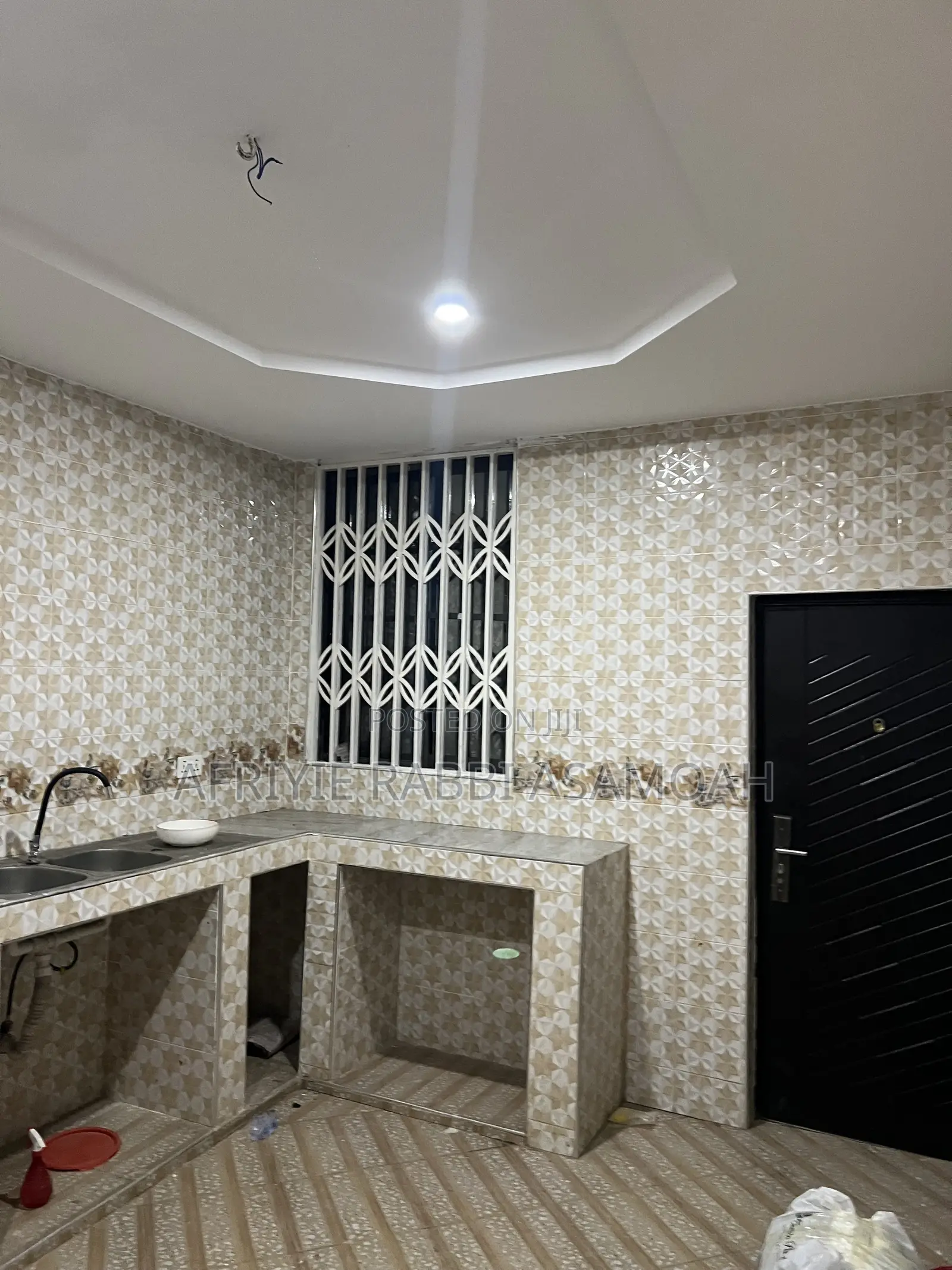 3bdrm Apartment in 4000 A Month, Kumasi Metropolitan for rent