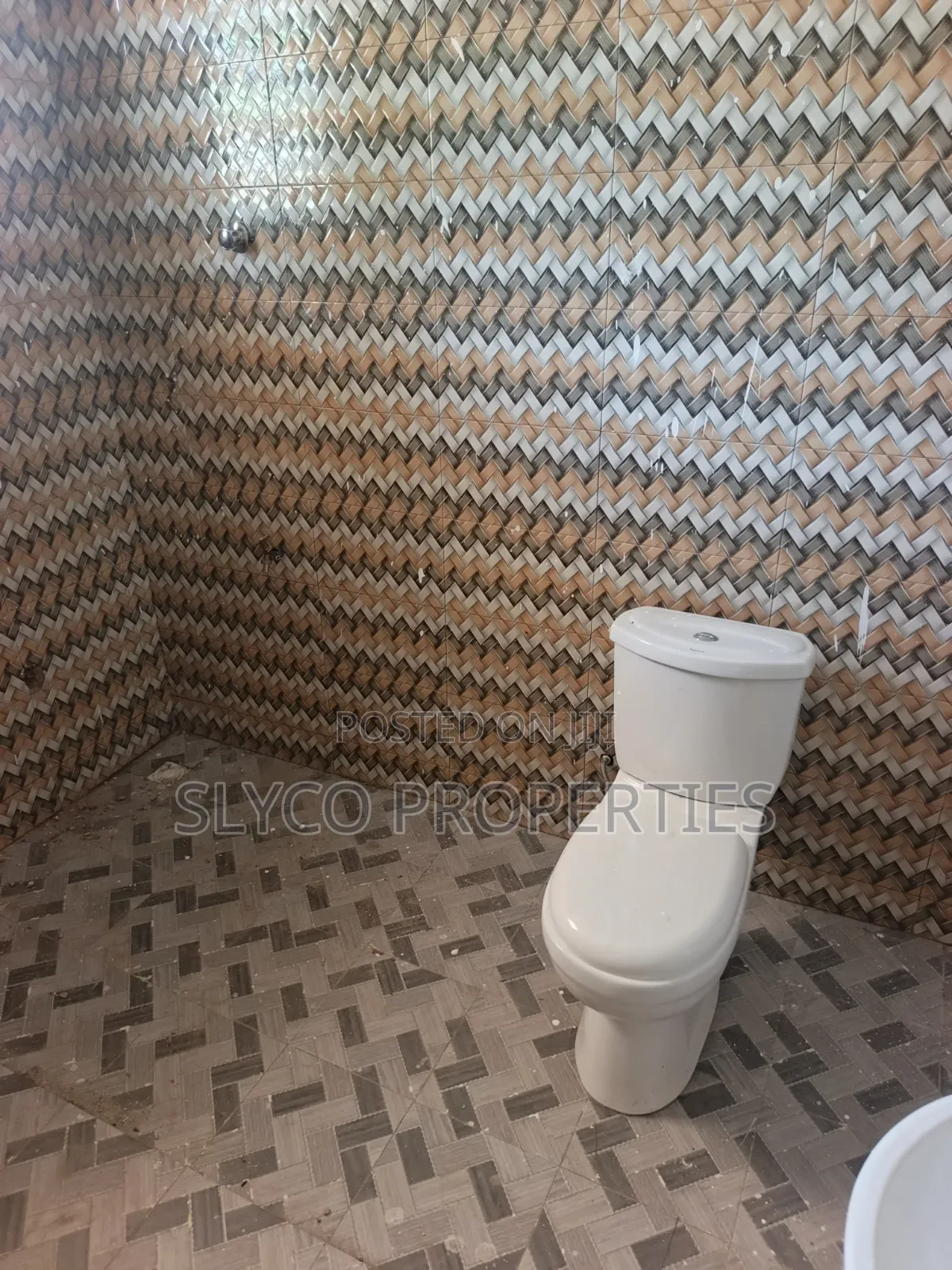 1bdrm Apartment in Pipeline Last Stop, New-Juaben Municipal for rent