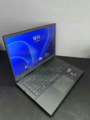 Laptop HP Omen 17 8GB Intel Core i7 SSD 512GB