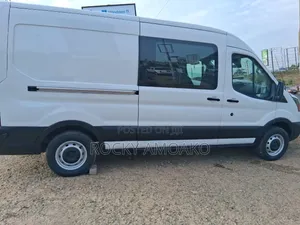 Ford Transit 2019 White