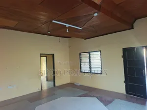 3bdrm Bungalow in Marshal Estate, New-Juaben Municipal for rent