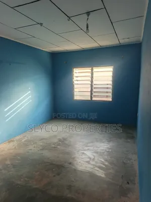 3bdrm Bungalow in Marshal Estate, New-Juaben Municipal for rent
