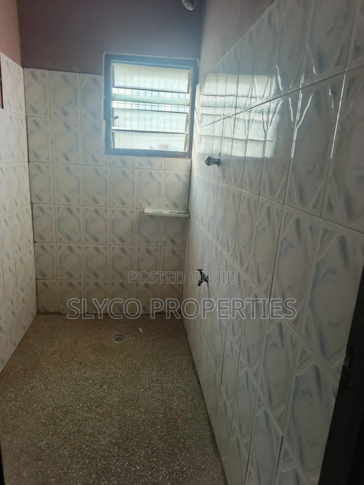 3bdrm Bungalow in Marshal Estate, New-Juaben Municipal for rent
