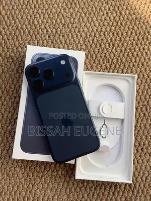 New Apple iPhone 17 Pro Max 512 GB Blue