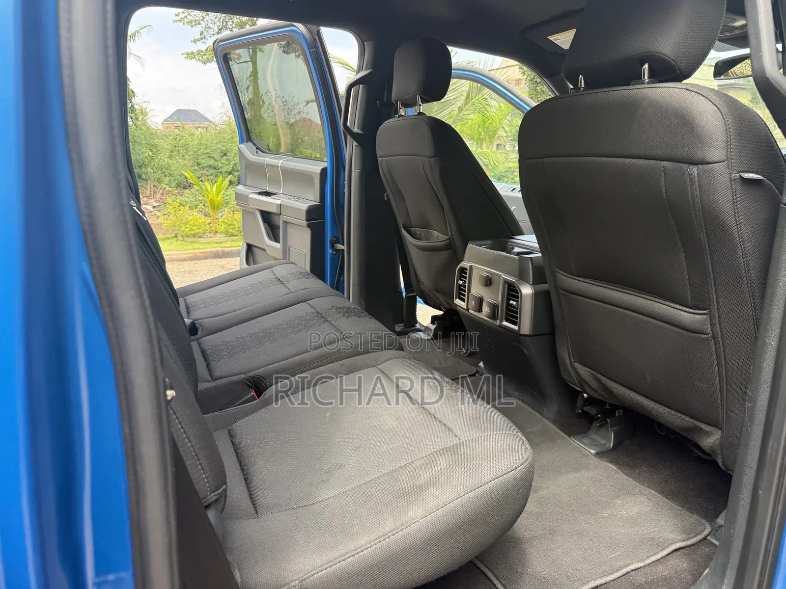 Ford F-150 2020 Blue