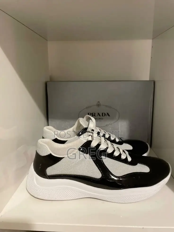 Prada American Cup “Black & White”