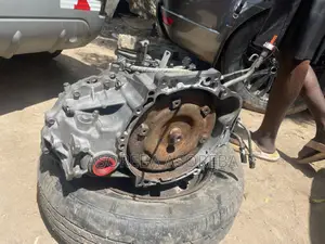 Corolla Gearbox 9Pins (2010-2013)