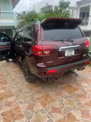 Toyota Sequoia 2008