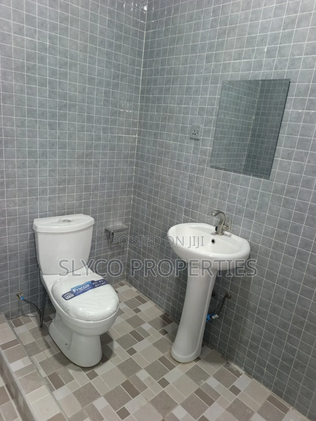 1bdrm Apartment in Pipeline Last Stop, New-Juaben Municipal for rent