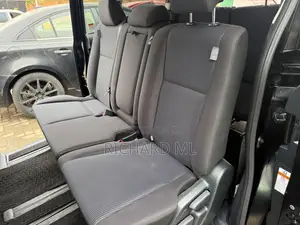 Toyota Voxy V 4WD 8-Seater 2016 Black