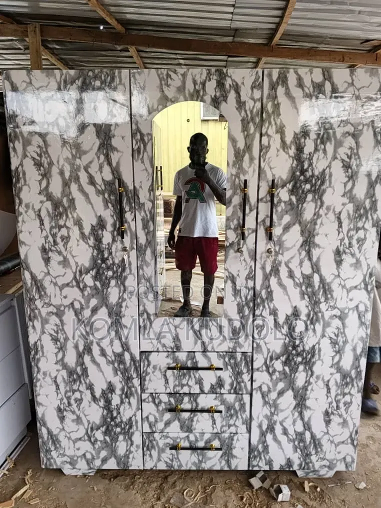 Wardrobe 3in 1