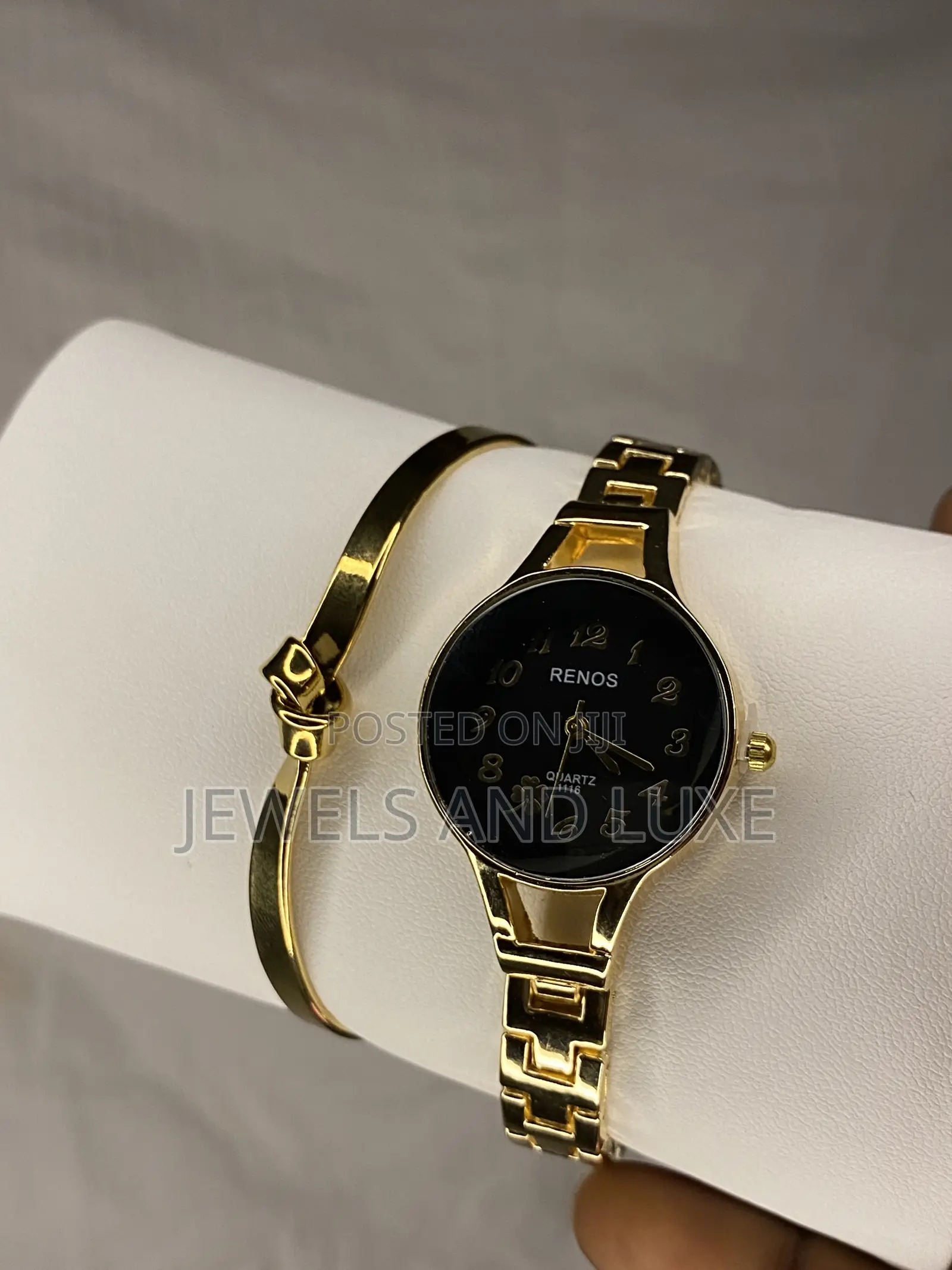Renos Watch Stack