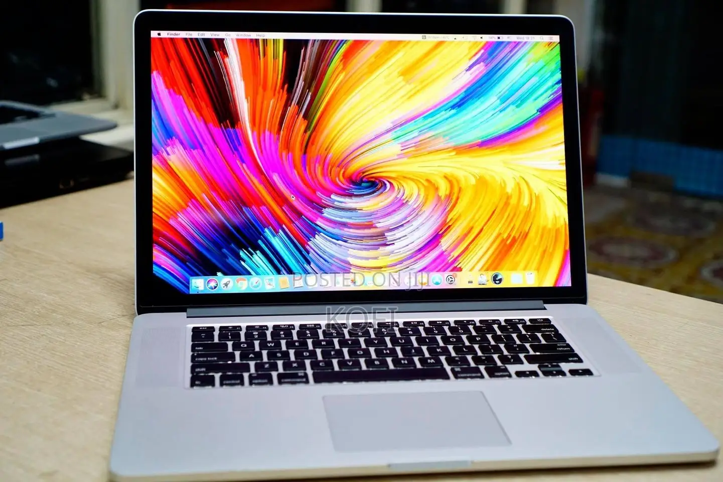 Laptop Apple MacBook Pro 2015 16GB Intel Core i7 SSD 512GB