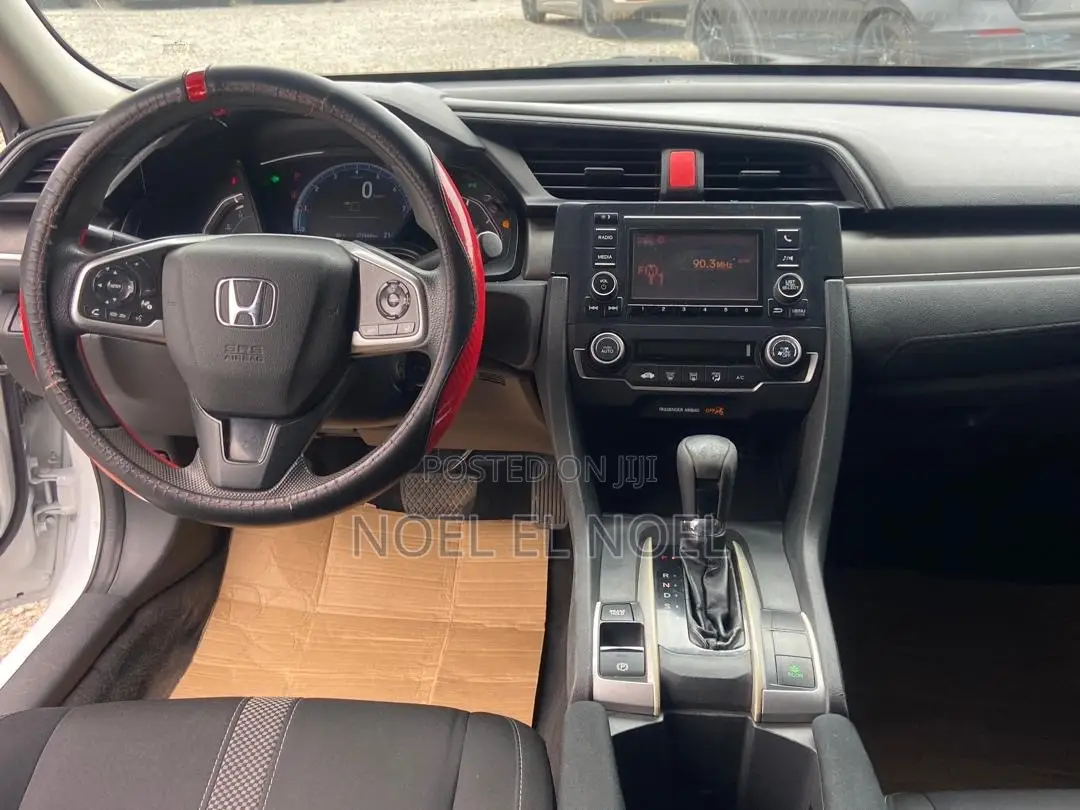 Honda Civic LX Sedan 2019 White