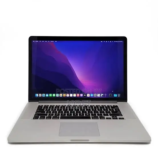 Laptop Apple MacBook Pro 2015 16GB Intel Core i7 SSD 512GB