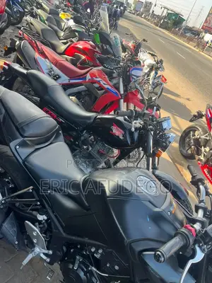 Honda CB 2016 Black