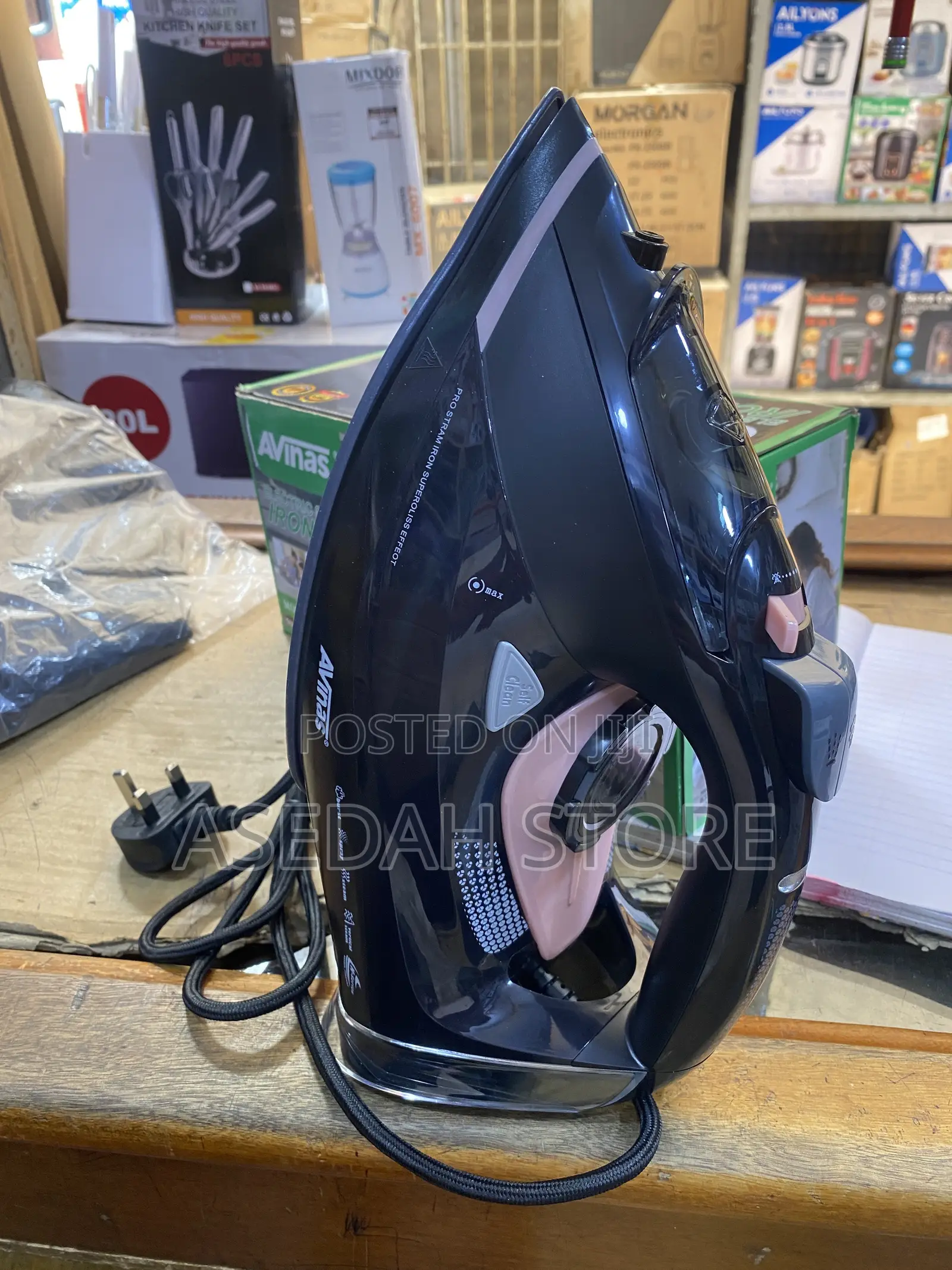 Avinas Electric Steam Iron 300w