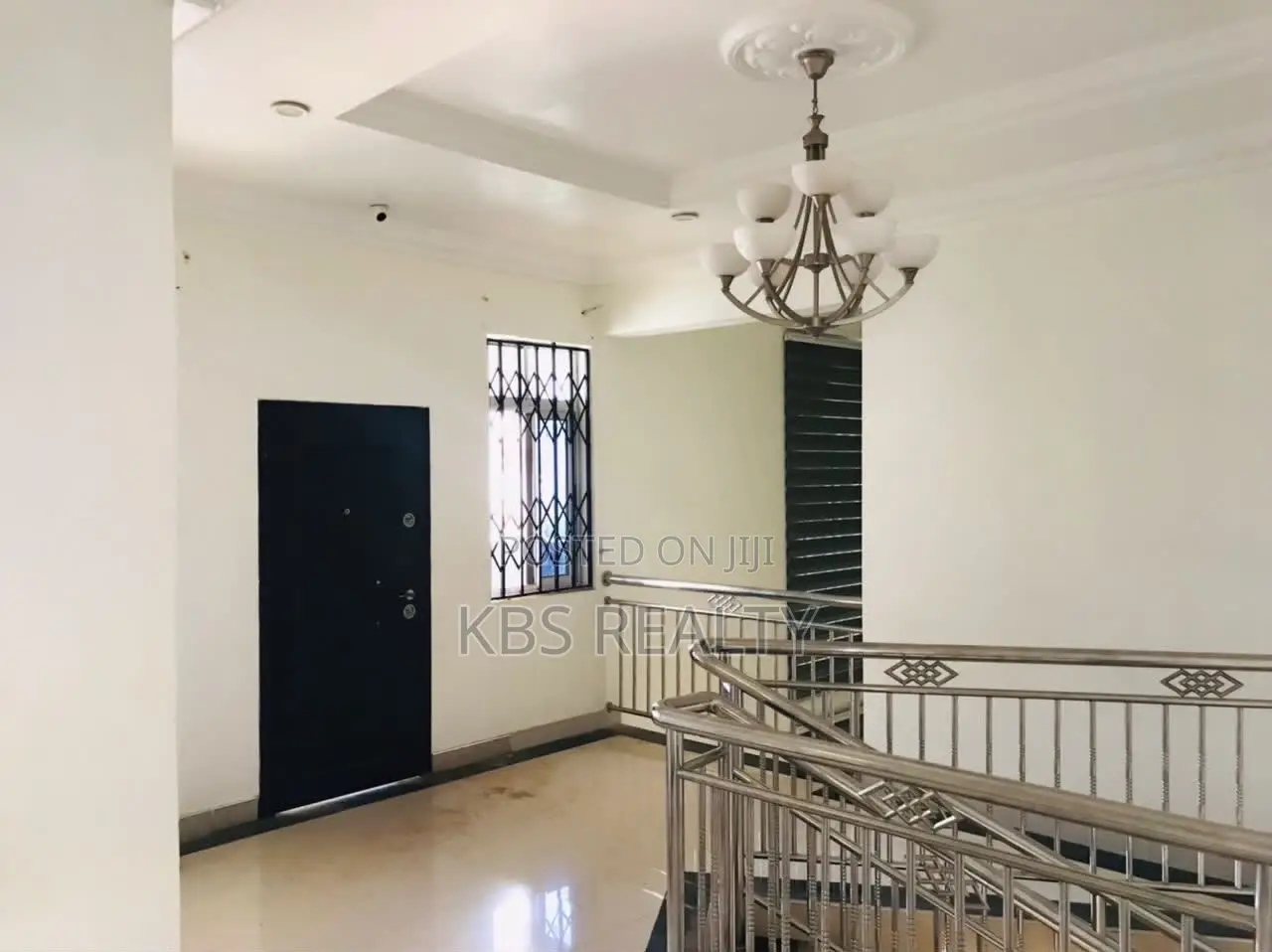 7bdrm Villa in American House for sale