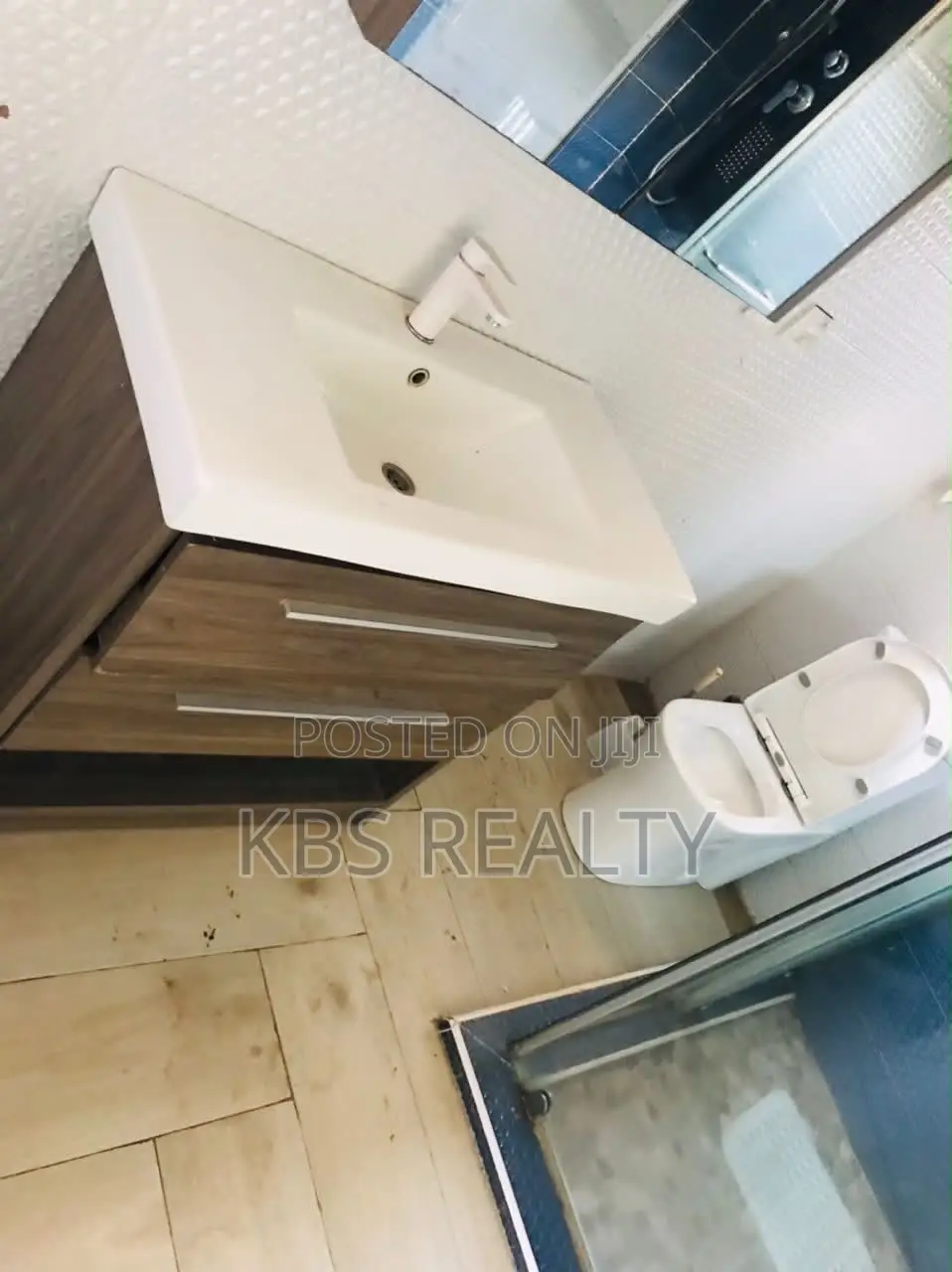 7bdrm Villa in American House for sale