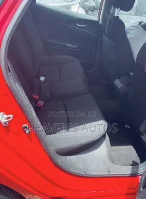 Honda Civic 2018 Red