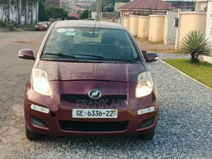 Toyota Vitz 2010 Brown
