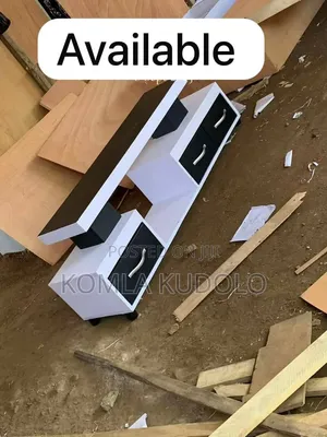 TV Stand Nice