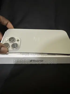 Apple iPhone 16 Pro Max 256 GB Gold