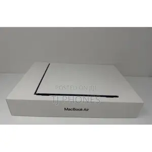 New Laptop Apple MacBook Air 2025 M4 24GB Apple M4 SSD 512GB