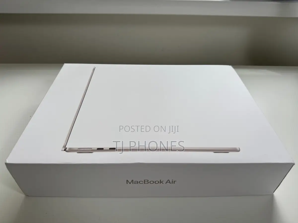 New Laptop Apple MacBook Air 2025 M4 16GB Apple M4 Max SSD 256GB