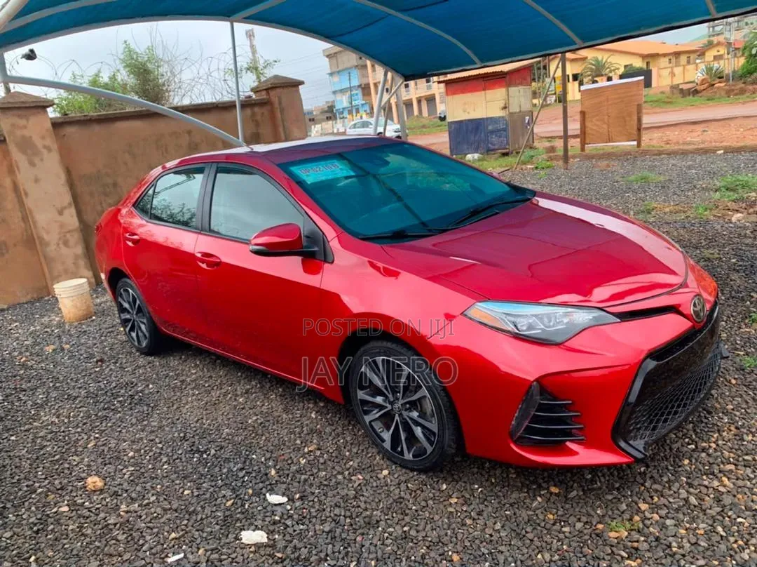 Toyota Corolla SE (1.8L 4cyl 2A) 2019 Red