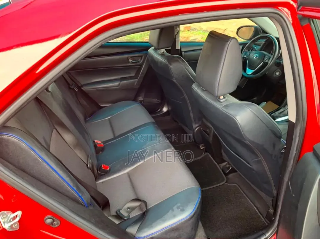 Toyota Corolla SE (1.8L 4cyl 2A) 2019 Red
