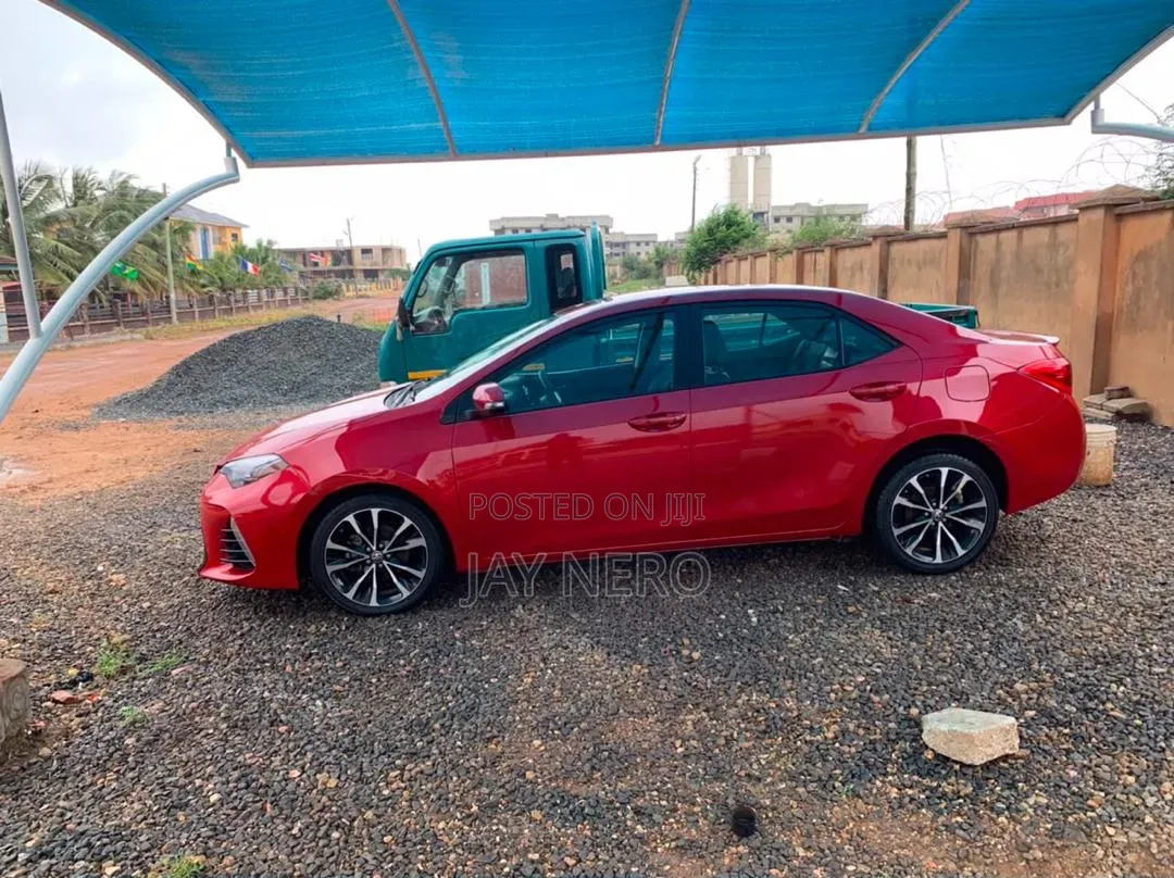 Toyota Corolla SE (1.8L 4cyl 2A) 2019 Red