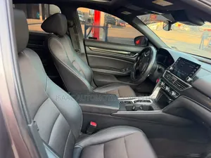 Honda Accord Sport 2.0T 2018 Gray