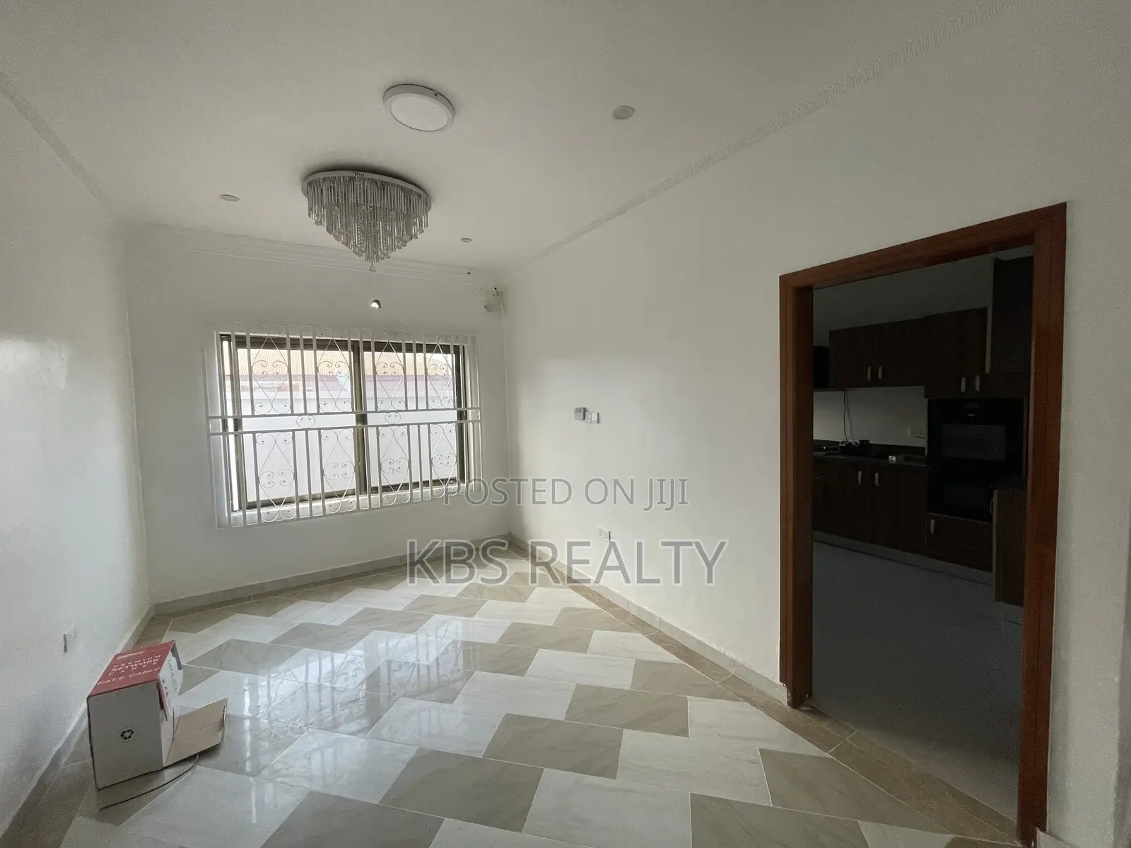 4bdrm House in Ahodwo, Kumasi Metropolitan for rent